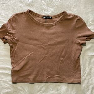 Zara, brown cropped shirt size xs